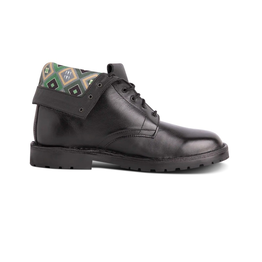 VELDSKOEN Move Me Ranger Boot Black Leather Black Sole Men’s 7 Women’s 9 EU 40 - Picture 16 of 16